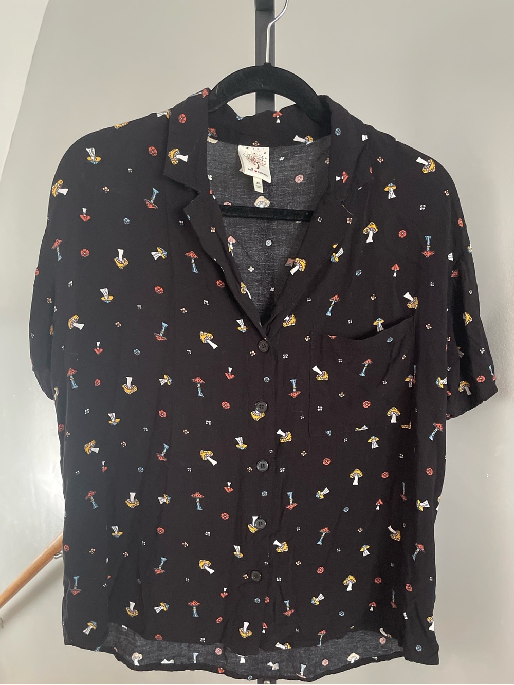Self Esteem Mushroom Print Button Down Shirt Size XL
